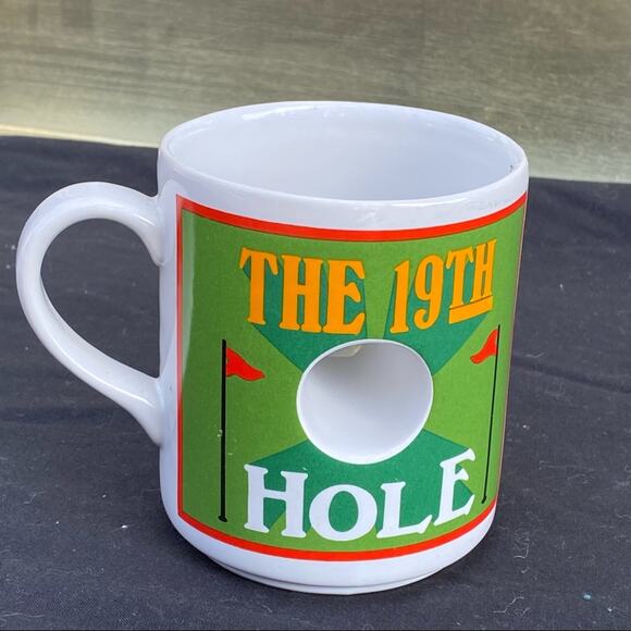 The 19th Hole Golfer’s Mug - Picture 1 of 5